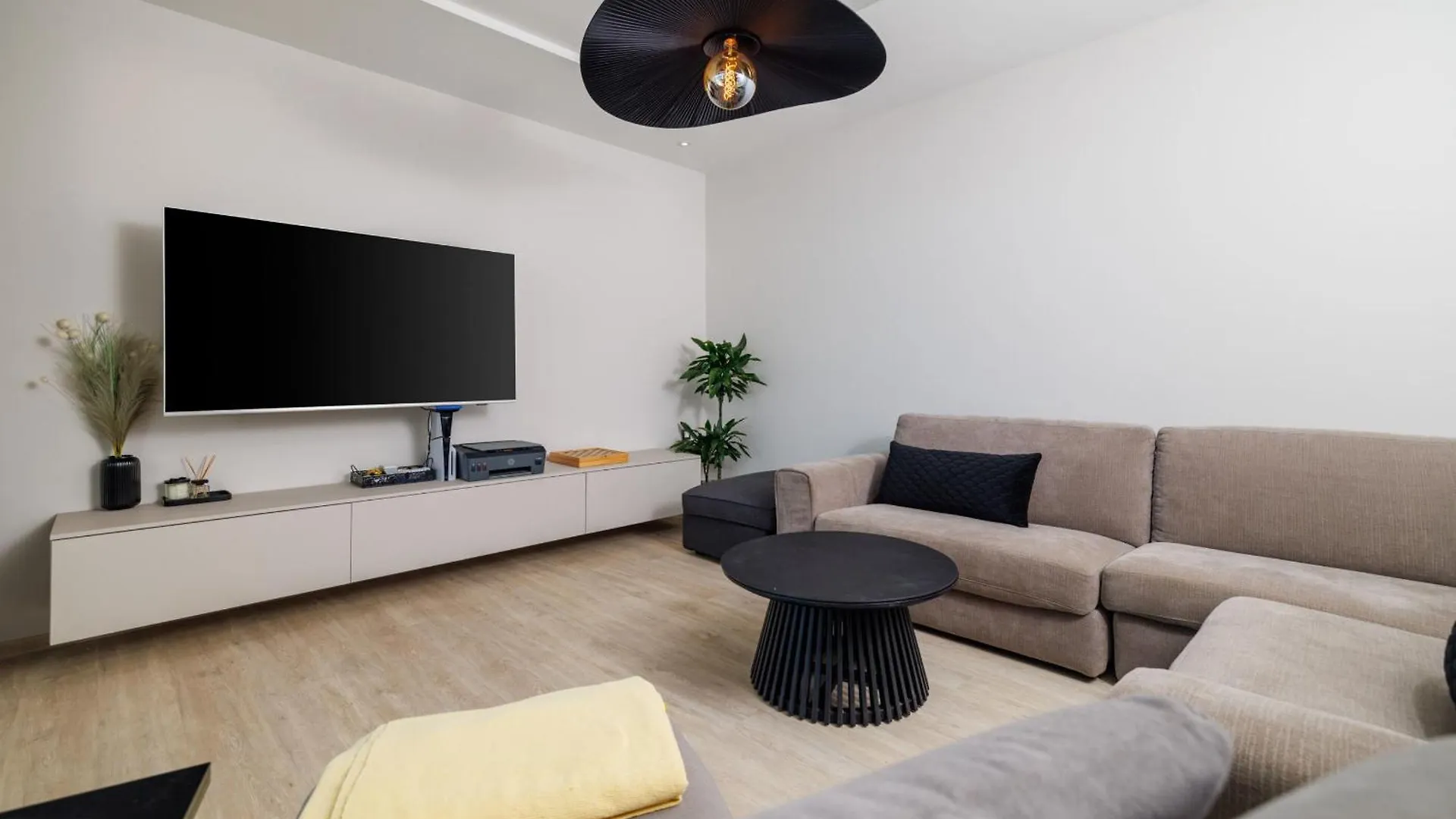 Villa Levant For 10 People Near Opatija With Jacuzzi & Sea View Mošćenička Draga Chorvatsko