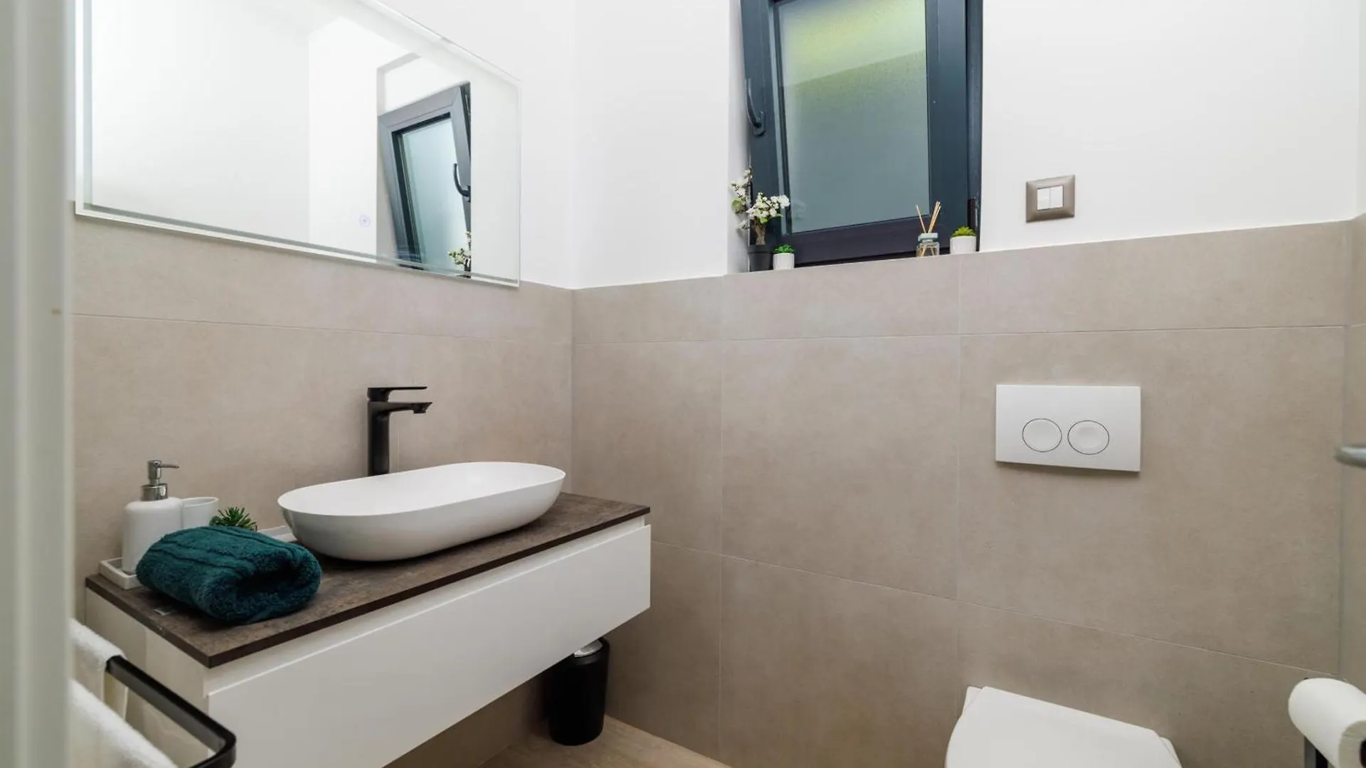 Villa Levant For 10 People Near Opatija With Jacuzzi & Sea View Moscenicka Draga 0*,  Croatia