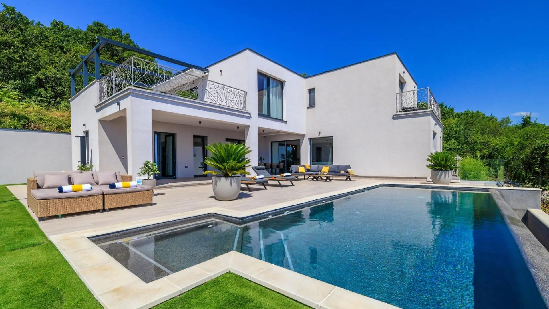 Villa Levant For 10 People Near Opatija With Jacuzzi & Sea View Moscenicka Draga